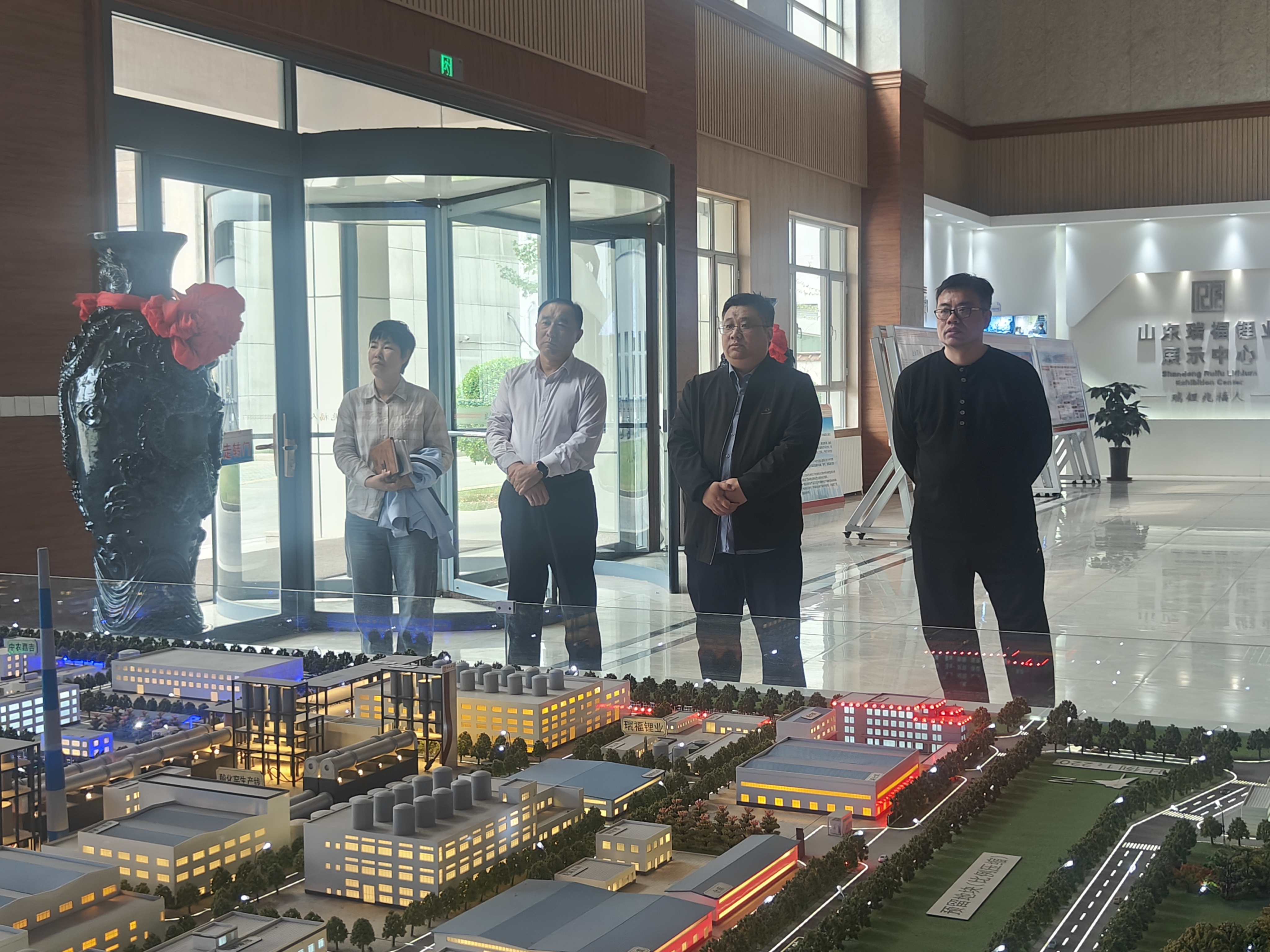 1751615803435932.jpg 1751615803435932.jpg