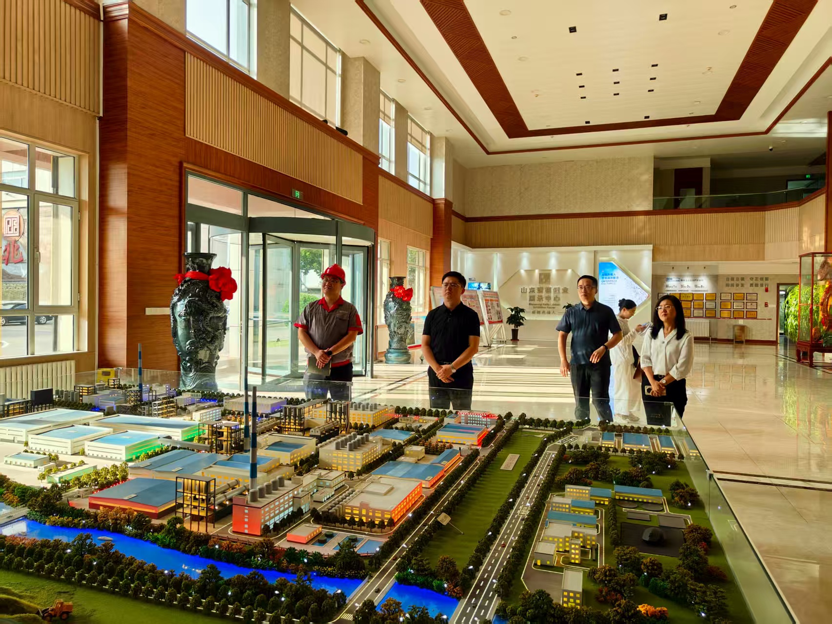 1757295096241998.jpg 1757295096241998.jpg